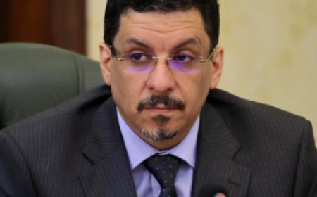 ما حقيقة وجود توجهات رئاسية لاقالة رئيس الوزاء بن مبارك