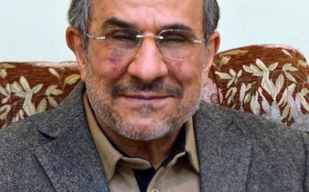 كدمات في وجه أحمدي نجاد تثير تساؤلات