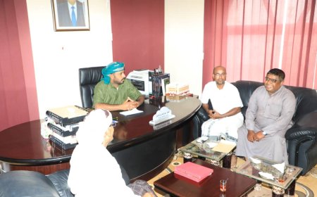 الشيخ بن حبريش يلتقي رئيس وعدد من أعضاء إدارة نادي القادسية بساه