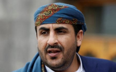 لأول مرة.. كبير مفاوضي الحوثي يتحدث لصحيفة سعودية عن هذه المحاور!