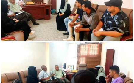 عمادة كلية الإعلام بعدن تعقد اجتماعًا لمناقشة ترتيبات أسبوع الطالب الجامعي