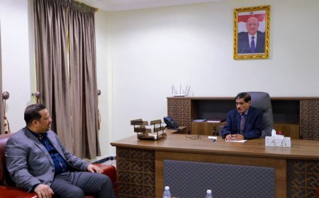 البحسني يطلع على استعدادات المؤسسة الاقتصادية اليمنية لتدشين معارض الشهر الكريم