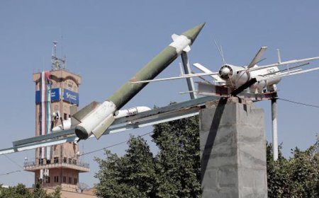 القيادة الأميركية: الحوثي أطلقوا صاروخا على ناقلة أميركية لكنه لم يصبها