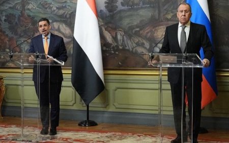 رئيس الوزراء: لا يمكن الحديث عن أمن الملاحة مع وجود مليشيا إرهابية تسيطر  على مساحات جغرافية