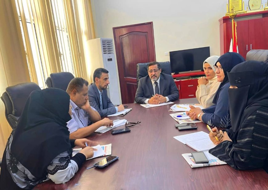 التقى وزير العدل.. فريق مناصرة وصول النساء للخدمات القضائية باتحاد نساء اليمن - عدن يواصل نزولاته إلى صناع القرار