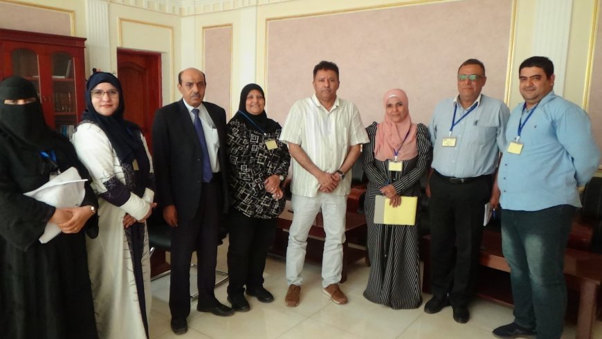 النائب العام يلتقي فريق مناصري قضايا العون القضائي للمرأة باتحاد نساء اليمن - عدن