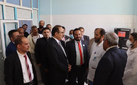 وزير الصحة يدشن الحملة التطوعية لتصحيح البتر الجراحي في هيئة مستشفى مأرب