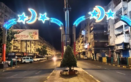 (العدانية وصناعة السعادة) تنافس محموم بين مديريات عدن للإبتهاج بقدوم شهر رمضان