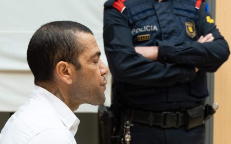 ما حقيقة انتحار داني ألفيش في السجن؟