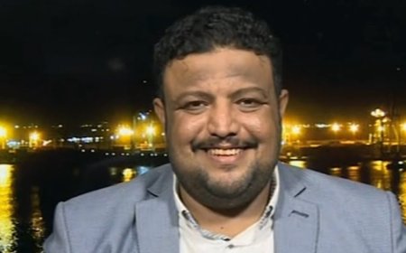 الشرمي يفتح النار على بريطانيا: يجب أن ينتهي اتفاق الحديدة