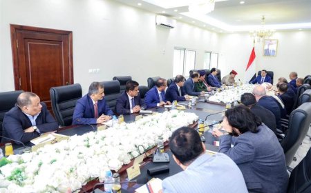 وثائق.. الشرعية توجه الضربة القاضية لجماعة الحوثي وتطيح بقنواتهم