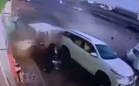 سائق متهور يدهس مُسنّة ويلوذ بالفرار .. وموقف بطولي لشباب الحي