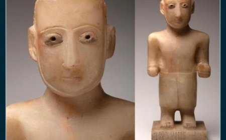 لصوص التاريخ.. متحف في أمريكا يستحوذ على تمثال يمني نادر يعود للقرن الرابع قبل الميلاد