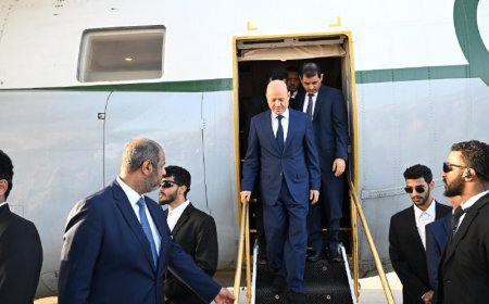 رئيس مجلس القيادة يواصل في عدن جهود دعم الاصلاحات الحكومية الشاملة 