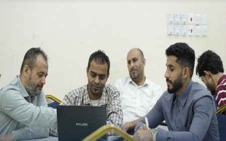 اختتام دورة تدريبية في التعليم المالي بجامعة العلوم والتكنولوجيا في عدن