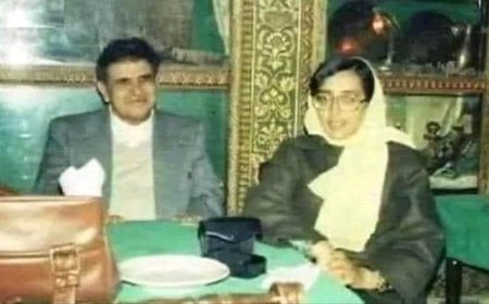 وفاة رفيقة حياة الاديب اليمني الكبير عبدالله البردوني