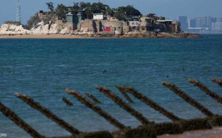 قوات أميركية على بعد 3 أميال من الصين.. ماذا يحدث في كينمن؟