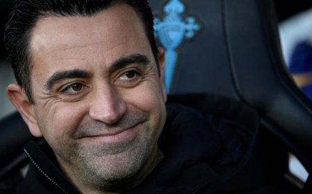 أهم صفقات الصيف المقبل.. تشافي يستخرج 4 جواهر من منجم برشلونة!