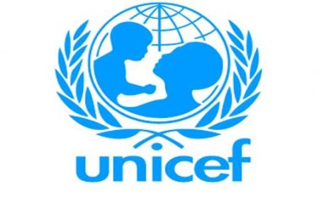 اليونيسيف: 10 مليون طفل يمني بحاجة ماسة إلى المساعدات الإنسانية