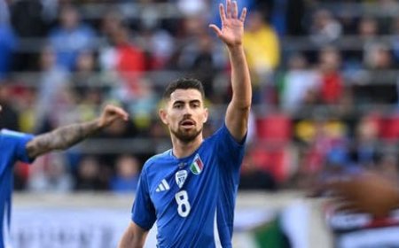 نجم آرسنال ينتظر تحرك برشلونة