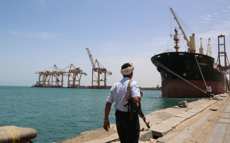 كيف يدعم الحوثيون القرصنة في المحيط الهندي؟