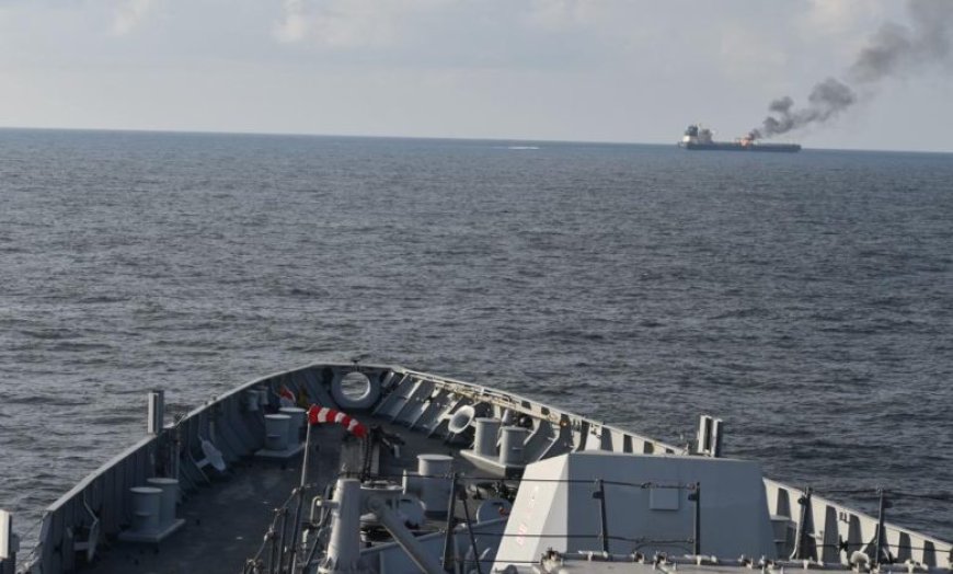 تعرض سفينة تجارية أمريكية إلى هجوم قرب سواحل عدن للأضرار