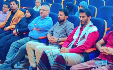 كلية طب الأسنان بعدن تشهد أمسية رمضانية عن التلوث بالزئبق وأثره على صحة الإنسان والبيئة