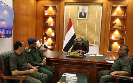 محافظ حضرموت يطلع على نشاط إدارة مكافحة المخدرات وفرع مصلحة الأحوال المدنية والسجل المدني بساحل حضرموت