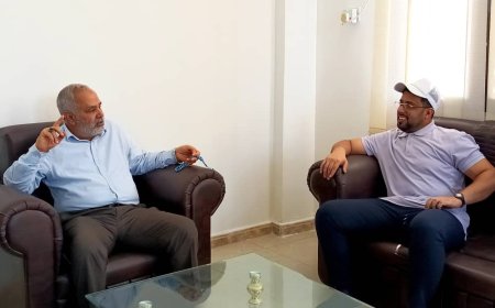 مدير عام الصحة بعدن يستقبل وكيل محافظ عدن عبدالرؤوف السقاف