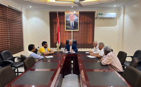 وزير المياه والبيئة يوقع اتفاقيتين لحفر وتأهيل ثلاثة آبار بمحافظتي لحج ومأرب