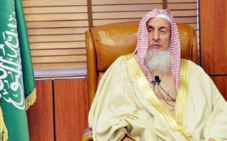 مفتي السعودية يحسم الجدل بشأن حكم إخراج زكاة الفطر ”نقودًا” بدلا عن الطعام وموعد إخراجها