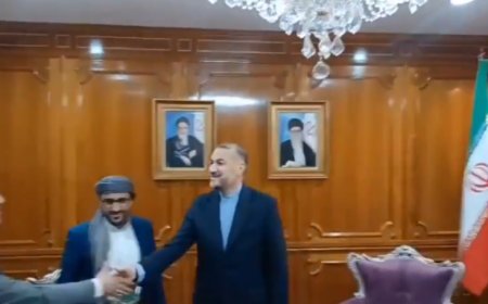  بعد ضرب السفارة الإيرانية ..فيديو فاضح لوفد الحوثيين مع وزير خارجية إيران