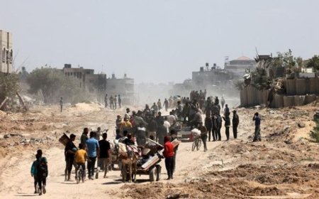 «رائحة الموت في كل مكان».. روايات الألم على لسان العائدين إلى خان يونس