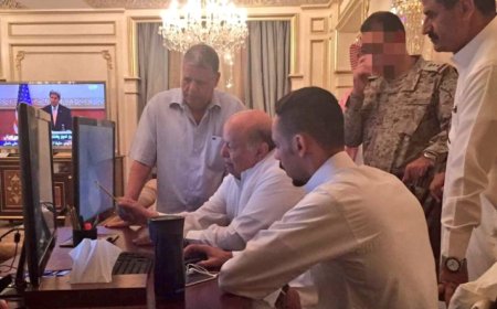 قائد مقاومة تحرير عدن ينشر صورة للرئيس هادي من غرفة عمليات التحرير ويعلق عليها   