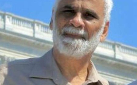 اللواء الفضلي يعزي السفير عبدالناصر باحبيب بوفاة شقيقه الَمناضل احمد