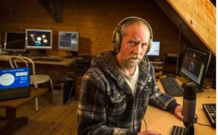 الراصد الهولندي فرانك هوغربيتس عبر إكس "استعدوا لزلزال عنيف في هذا الموعد"