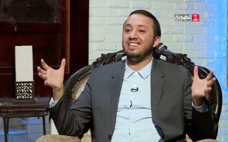 (سيجبرنا على نشر السيديهات الخاصه به).. مقرب من زعيم الحوثيين يهدد وزير مؤتمري