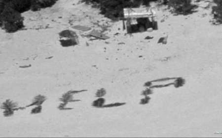 نجاة 3 بحارة من الموت بعد كتابة كلمة واحدة على رمال جزيرة نائية