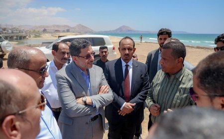 رئيس الوزراء يوجه بعمل حلول عاجلة لإعادة تشغيل المحطة الرئيسية لمعالجة الصرف الصحي في المكلا