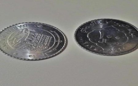لم يمر على ظهورها أسبوعين.. ورشة لصك العملة المعدنية 100 ريال في صنعاء