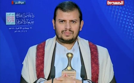 عملية (إسناد اليمن) 36 صاروخاً باليستياً ومجنحاً وطائرات مسيرة.. زعيم الحوثيين يكشف تفاصيل العملية!!