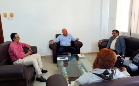البيشي يناقش مع عضو هيئة رئاسة المجلس الانتقالي الجنوبي مستجدات الوضع الصحي بعدن