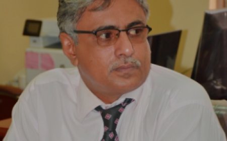 عميد كلية الآداب الحسني يُشارك في الندوة الدولية( اليمن الحضارة والتاريخ) بالمغرب