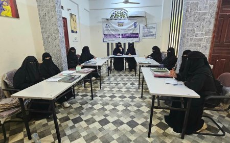 فتيات مأرب تدرب طالبات جامعة إقليم سبأ في مجال التوعية بمفاهيم السلام