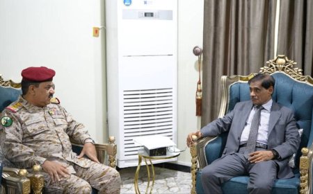 البحسني يطلع من وزير الدفاع على مستجدات الأوضاع العسكرية في مأرب