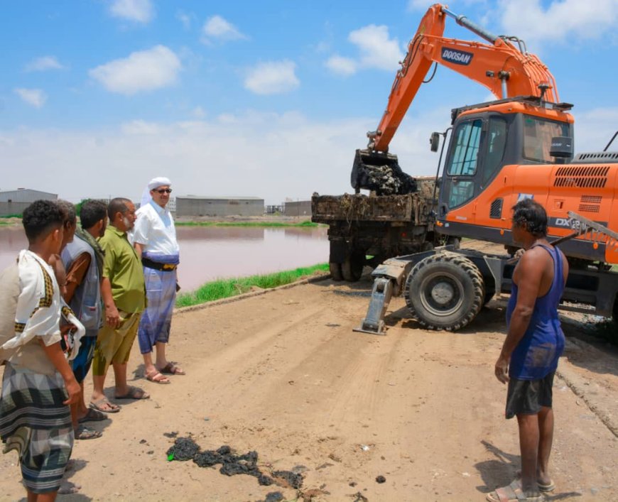 باخبيرة يطلع على سير عمل تأهيل وصيانة احواض معالجة مياه الصرف الصحي في كابوتا