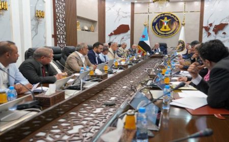 الانتقالي يستمع لشهادة فضل الجعدي عقب مشاركته في لقاء الأحزاب اليمنية بعدن