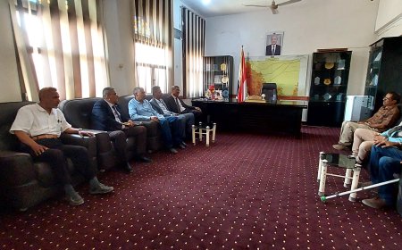 فريق من وزارة التربية برئاسة وكيل الوزارة الدكتور باسليم يزور محافظة مأرب.