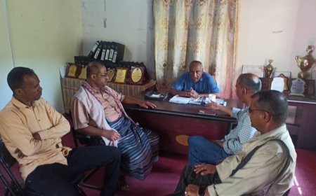 مدير عام زنجبار والشباب والرياضة بابين يبحثان تفعيل الانشطة الشبابية والرياضية بمكتب الشباب بالمديرية