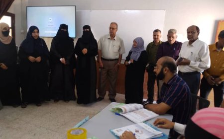 تربية عدن تدشن الدورة التدريبية في تدريب دليلي الجاهزية للعودة إلى المدرسة والتعليم عن بعد لعدد من معلمي المحافظة
